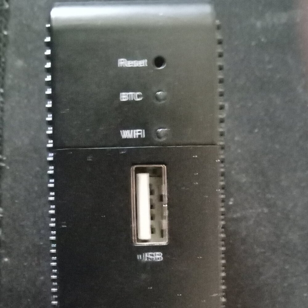 Bitmain AntRouter - Picture 5 of 8